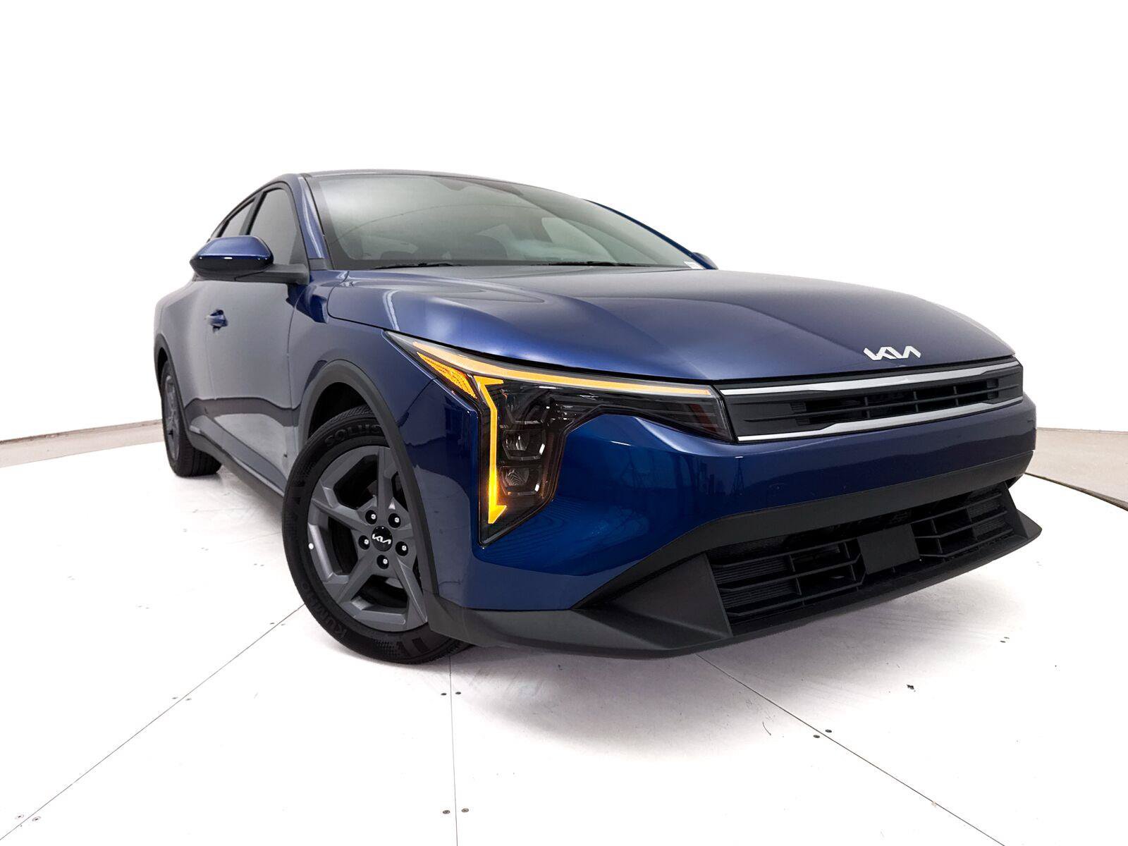 Used 2025 Kia K4 FWD image 5