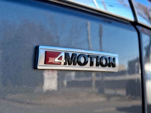 Used 2021 Volkswagen Atlas SEL Premium image 34