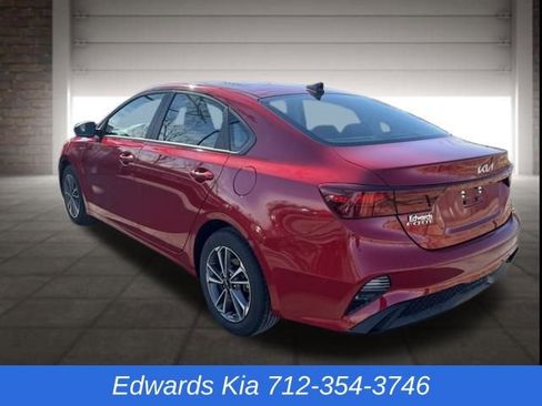 Used 2024 Kia Forte LXS image 11