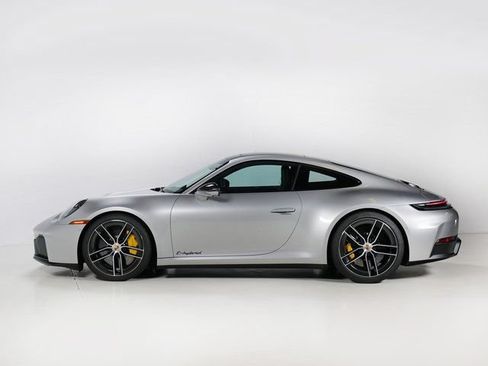Certified 2025 Porsche 911 Carrera 4 GTS AWD/4WD image 2