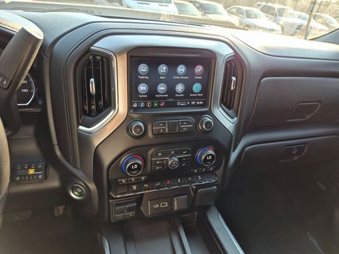 Used 2021 Chevrolet Silverado 2500 LTZ w/ LTZ Plus Package AWD/4WD image 26