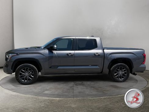 Used 2022 Toyota Tundra Platinum w/ Advanced Package AWD/4WD image 4