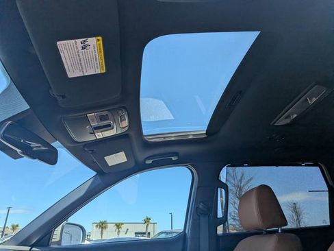 Used 2025 Kia Telluride EX X-Line image 21