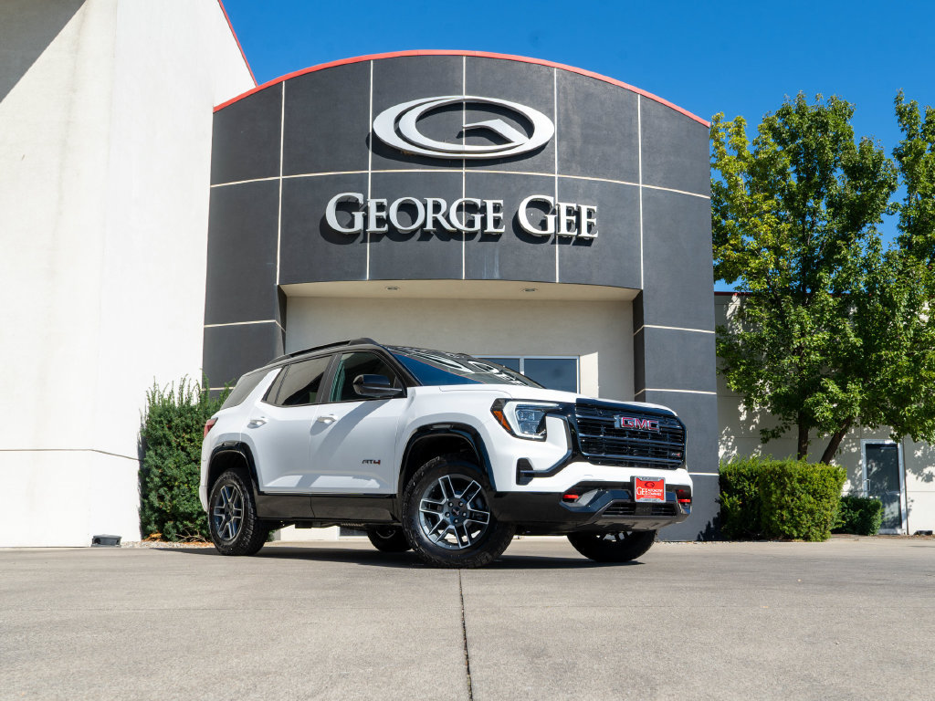 New 2027 GMC Terrain AT4 w/ Convenience Package III AWD/4WD image 1