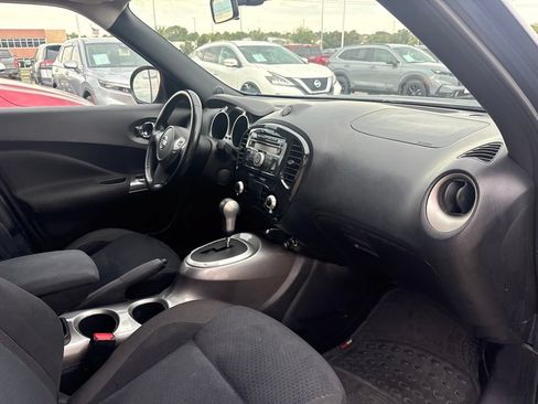Used 2014 Nissan Juke SV AWD/4WD image 22