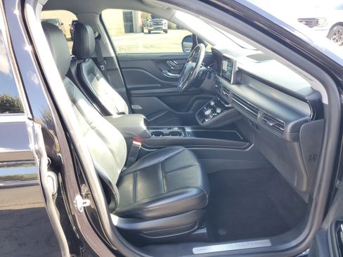 Certified 2020 Lincoln Corsair AWD w/ Equipment Group 101A image 9