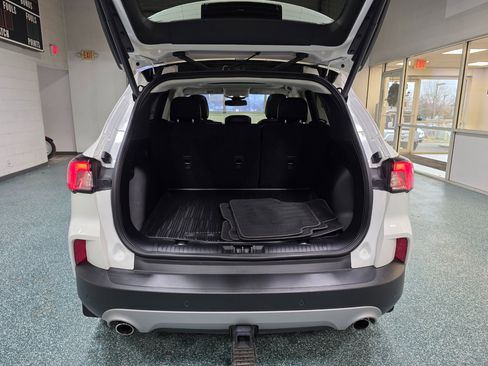 Used 2022 Ford Escape Titanium w/ Titanium Premium Package image 22