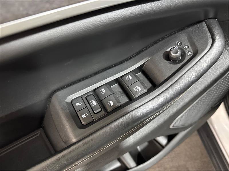 Used 2023 Jeep Grand Cherokee 4WD 4xe image 35
