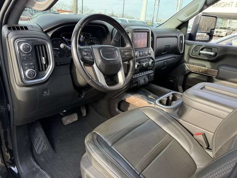 Used 2021 GMC Sierra 2500 Denali w/ Denali Ultimate Package AWD/4WD image 12