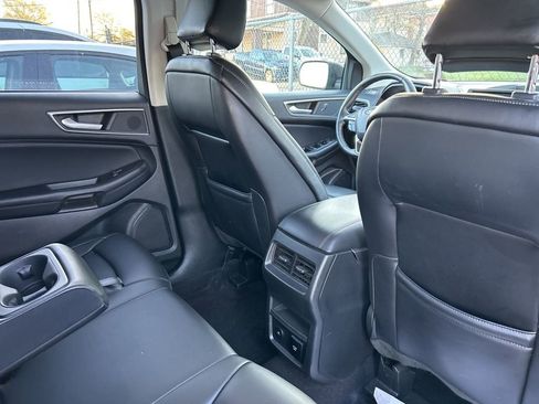Used 2023 Ford Edge SEL w/ Convenience Package image 10