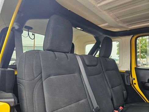 Used 2020 Jeep Wrangler Unlimited Sport S AWD/4WD image 14