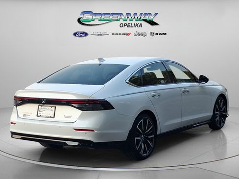 Used 2026 Honda Accord Touring image 8