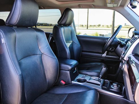 Used 2023 Toyota 4Runner Limited image 16