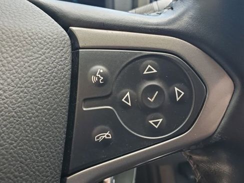 Used 2018 Chevrolet Colorado Z71 image 25