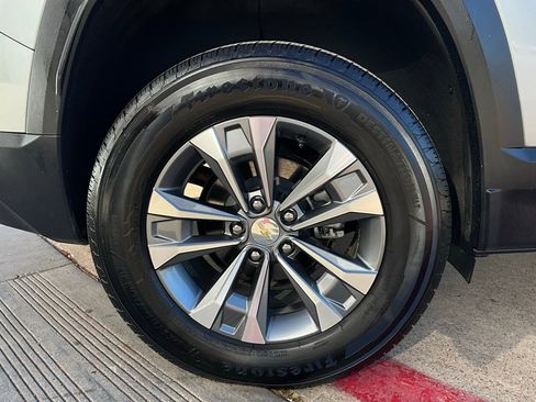 Used 2025 Chevrolet Equinox LT image 9