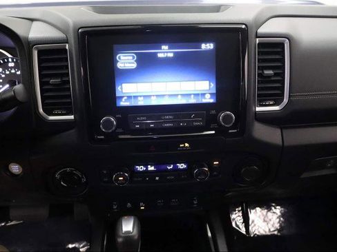 Used 2022 Nissan Frontier SV image 40