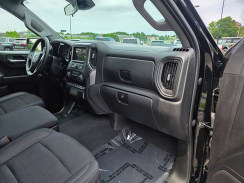 Used 2023 Chevrolet Silverado 1500 Custom Trail Boss AWD/4WD image 10