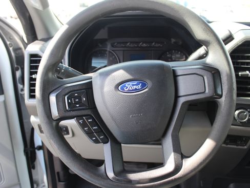 Used 2019 Ford F350 XL w/ Power Equipment Group image 18