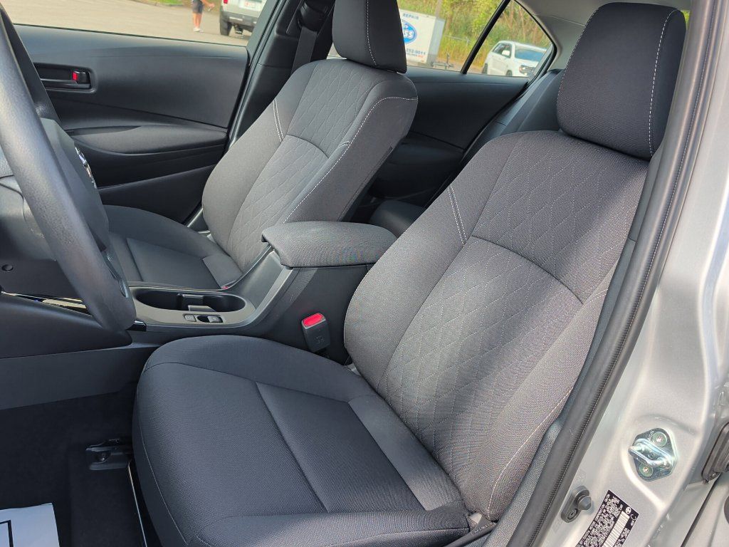 Certified 2026 Toyota Corolla LE FWD image 15