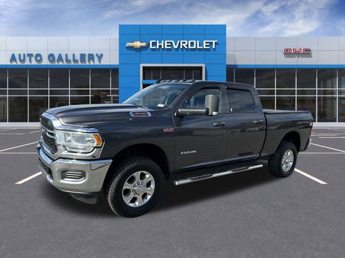 Used 2019 RAM 2500 Tradesman image 1