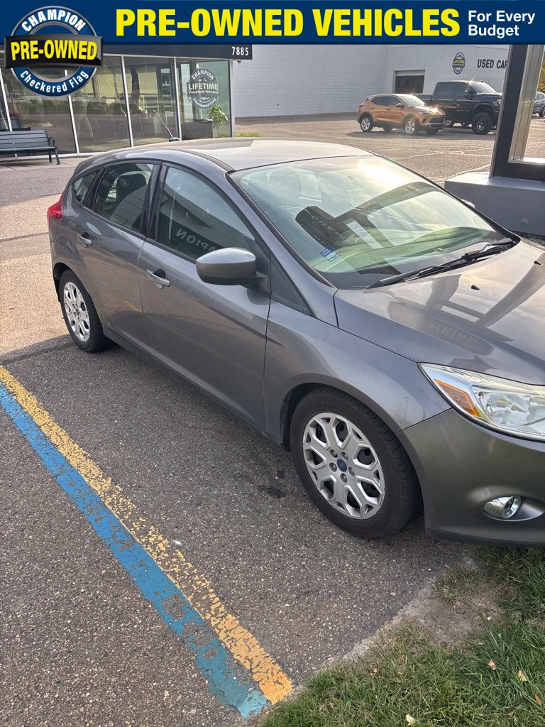 Used 2012 Ford Focus SE FWD image 1