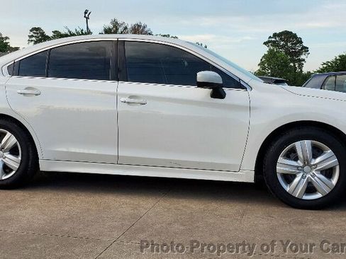 Used 2016 Subaru Legacy 2.5i image 8