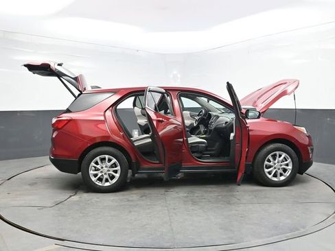 Used 2021 Chevrolet Equinox LT AWD/4WD image 52