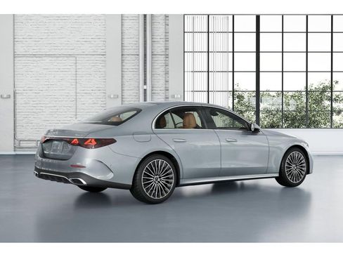 New 2026 Mercedes-Benz E 350 4MATIC Sedan image 20
