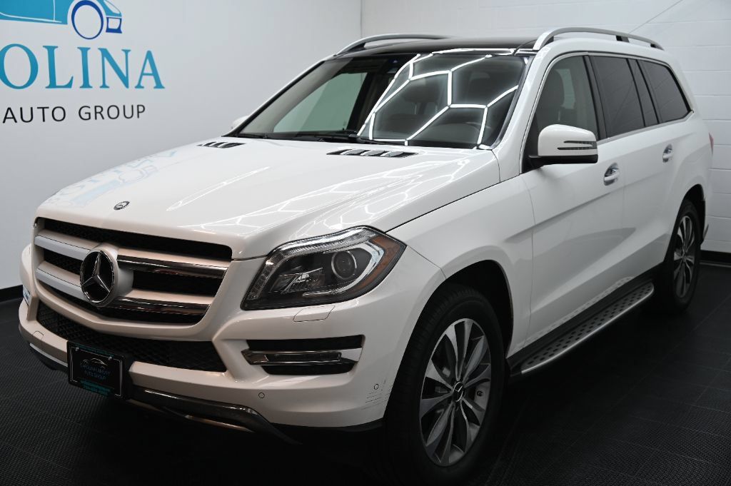 Used 2016 Mercedes-Benz GL 320 BlueTEC 4MATIC w/ Premium I Package image 6