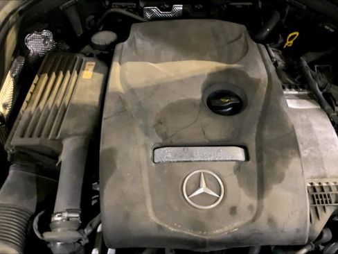 Used 2017 Mercedes-Benz GLC 300 GLC 300 image 32