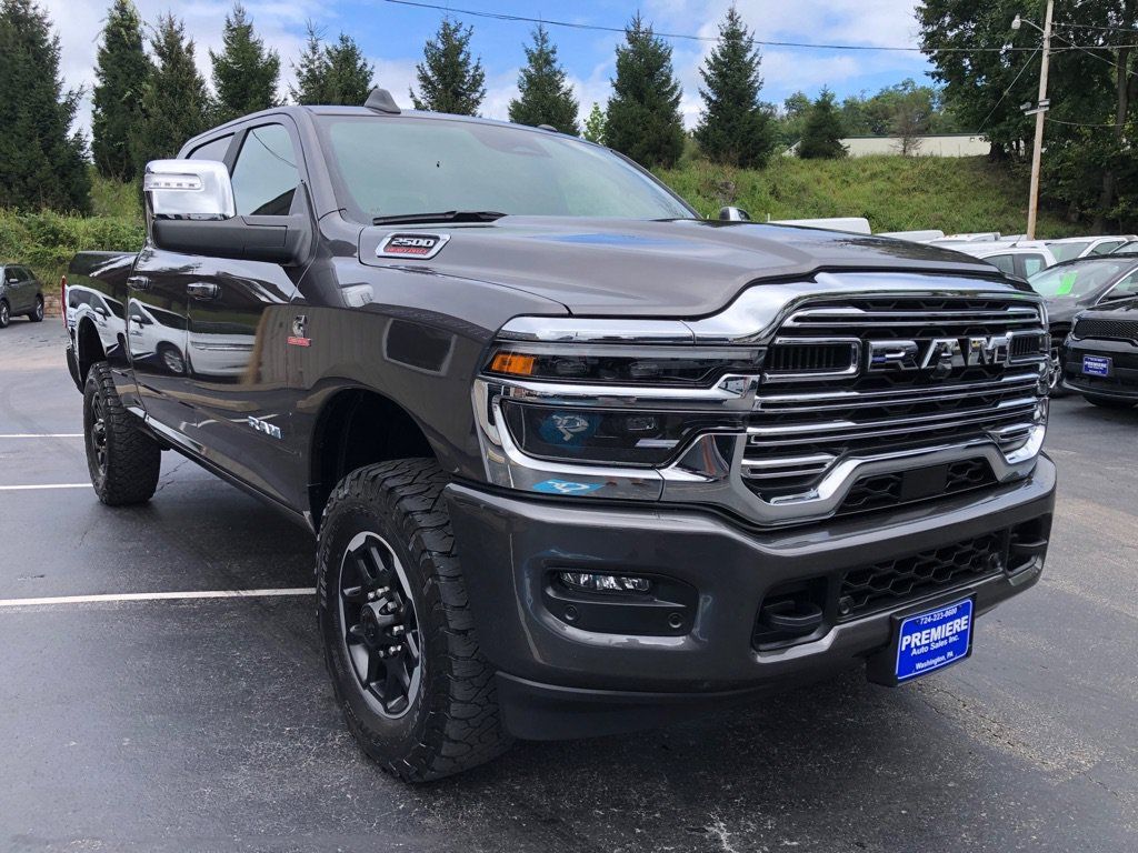 Used 2026 RAM 2500 Laramie AWD/4WD image 8