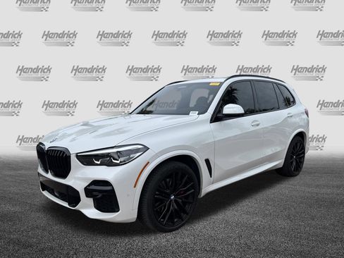 Used 2023 BMW X5 sDrive40i w/ M Sport Package image 5