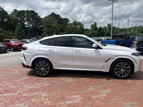 Used 2026 BMW X6 xDrive40i AWD/4WD image 37