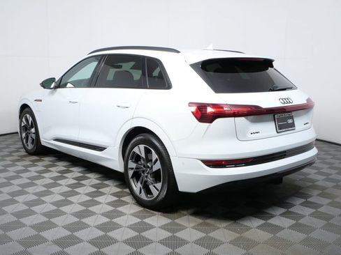 Certified 2023 Audi e-tron Premium w/ Convenience Plus Package image 23
