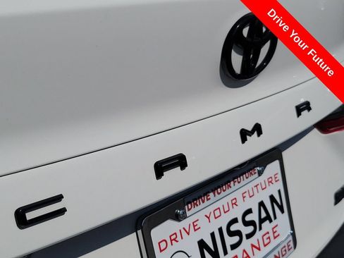 Used 2025 Toyota Camry SE w/ Convenience Package FWD image 24