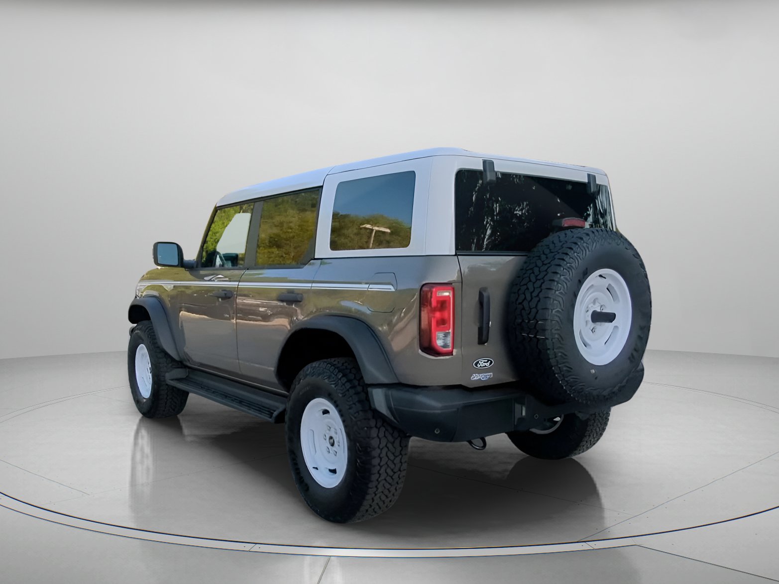 New 2026 Ford Bronco Heritage Edition AWD/4WD image 21