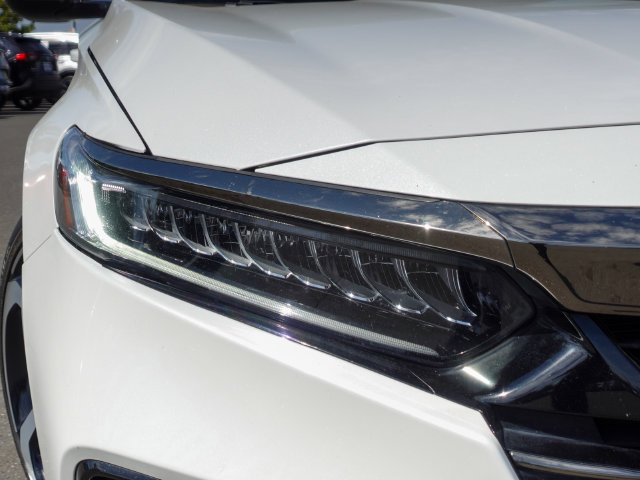 Used 2022 Honda Accord Sport image 3