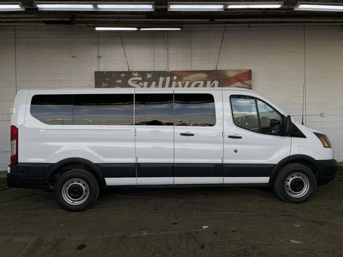 Used 2016 Ford Transit 350 XL image 6