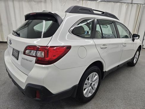 Used 2018 Subaru Outback 2.5i image 5
