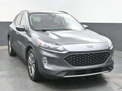 Used 2021 Ford Escape SEL FWD image 2