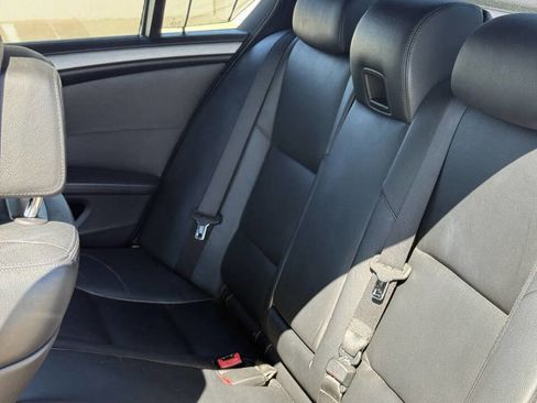Used 2010 BMW M5 RWD image 9