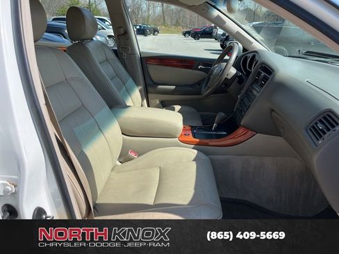Used 2001 Lexus GS 300 image 8