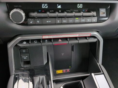 New 2025 Toyota Tundra Platinum AWD/4WD image 26