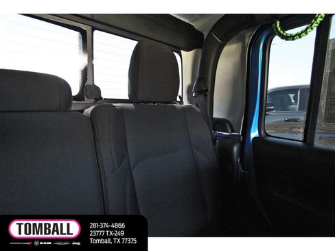Used 2022 Jeep Gladiator Sport AWD/4WD image 12