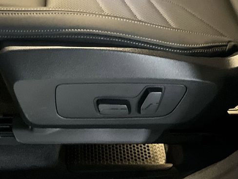 New 2026 BMW X1 xDrive28i w/ Convenience Package image 12