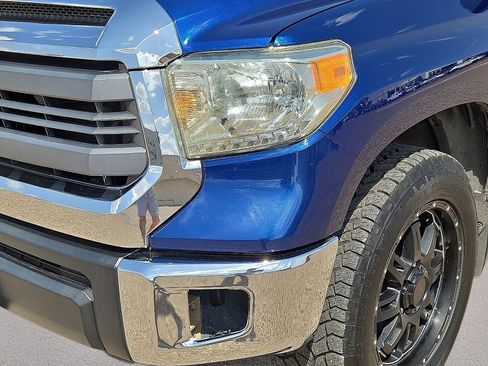Used 2014 Toyota Tundra SR5 w/ SR5 Upgrade Package RWD image 9