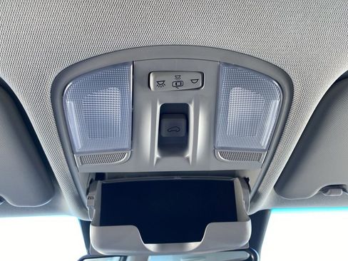 Certified 2022 Hyundai Kona Limited image 24