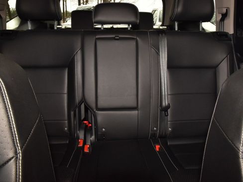 Used 2022 Volkswagen Atlas SE image 22