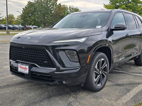 New 2026 Buick Enclave Sport Touring w/ Power Package image 10