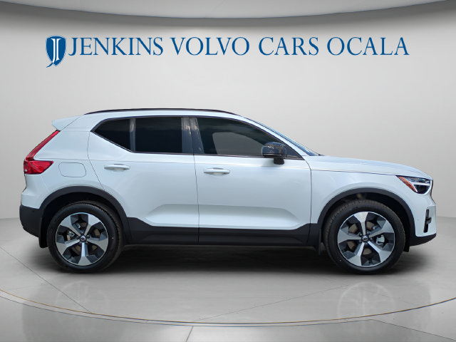 New 2026 Volvo XC40 B5 Plus w/ Protection Package Premier AWD/4WD image 2